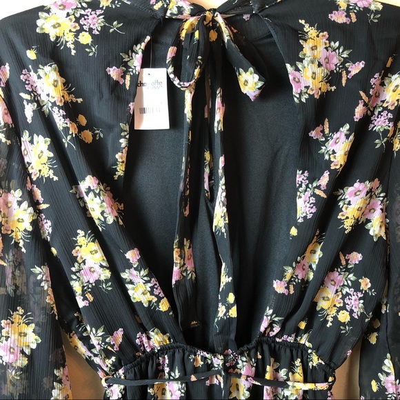 Floral Print Romper - Picture 5 of 6